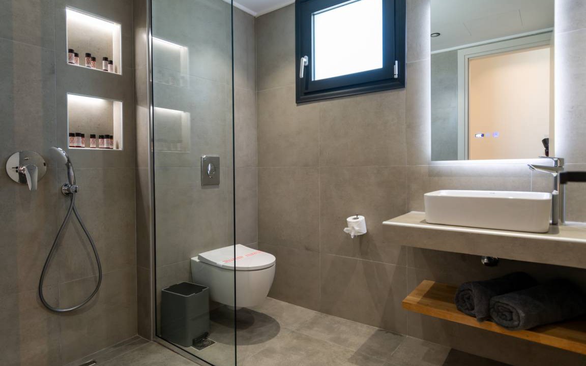 Photo of Bathroom in Tsilivi