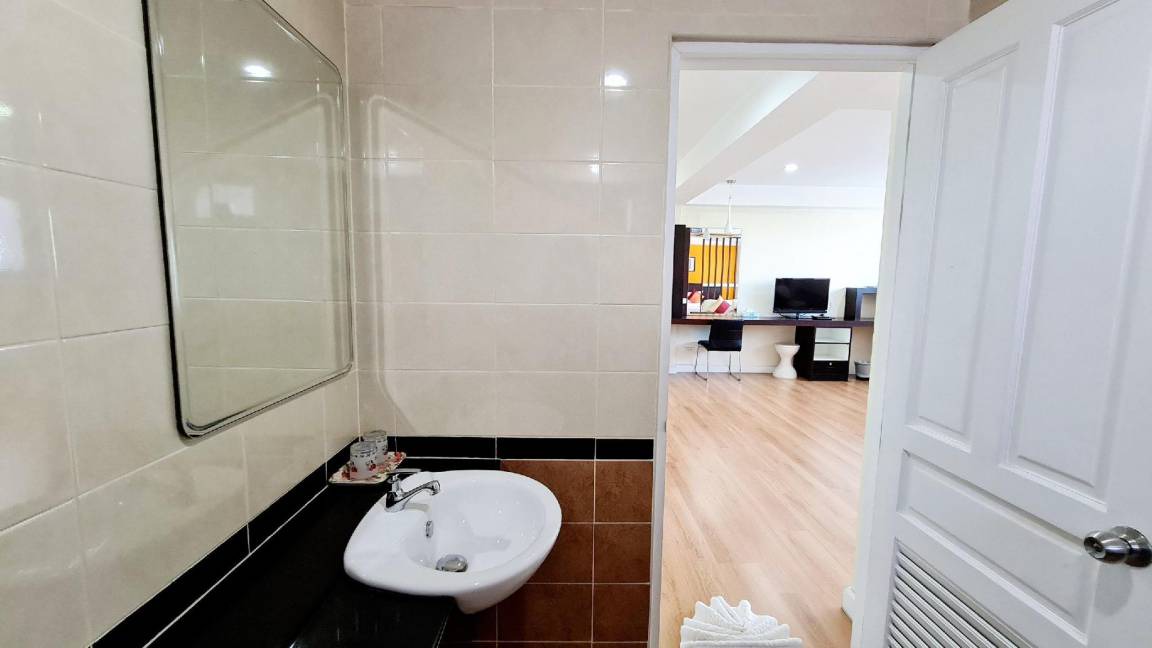 Photo of Bathroom in Talat Yai