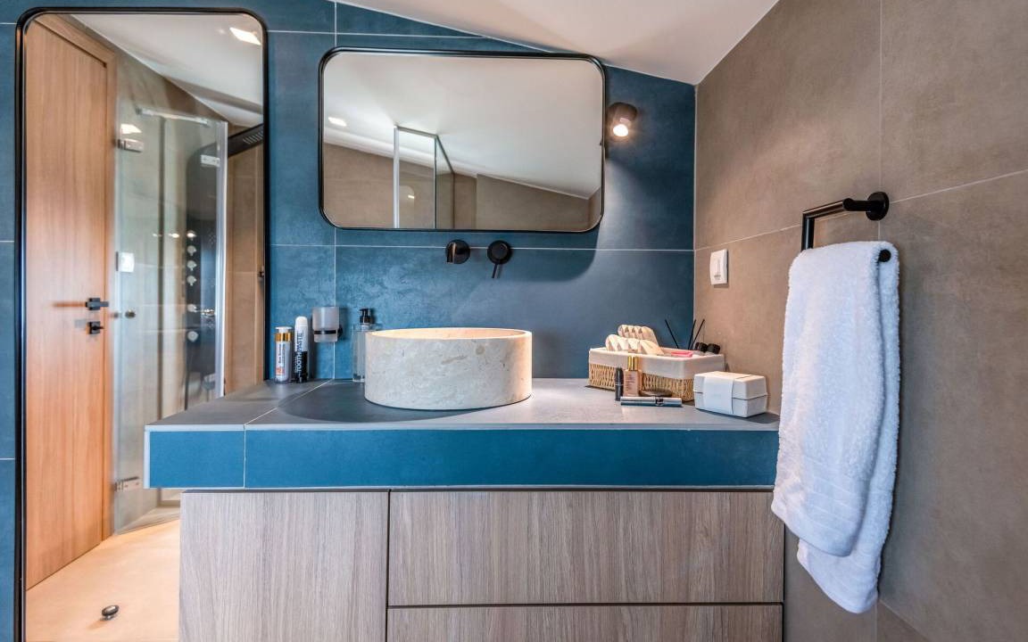 Photo of Others in Tingaki