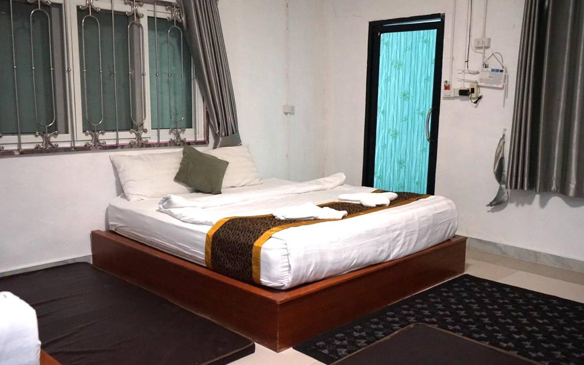 Photo of Bedroom in Sichon