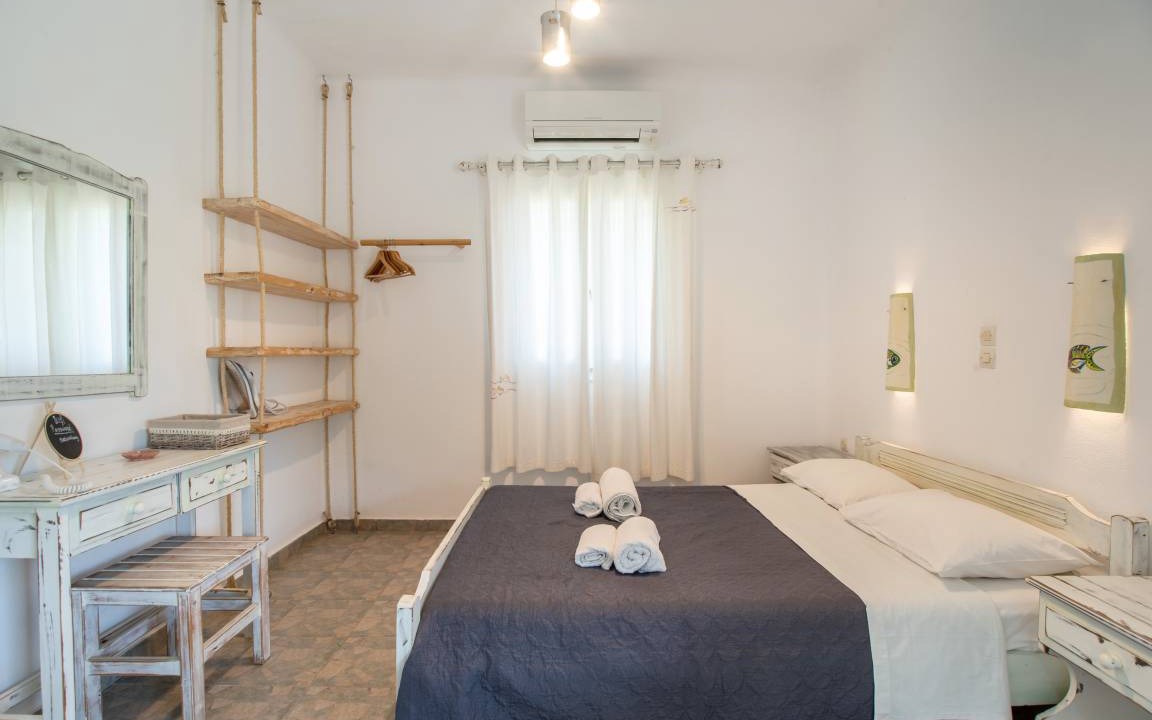 Photo of Others in Paros