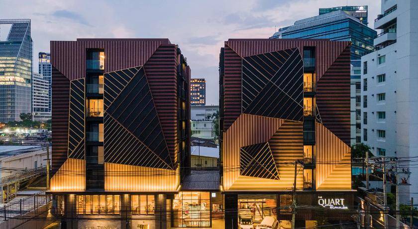 Photo of Buildings in Ploenchit