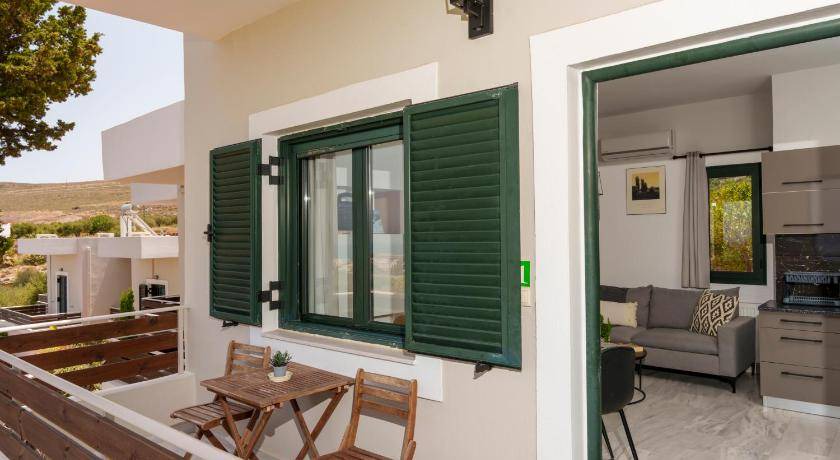 Photo of Patio Balcony in Kokkini Chani