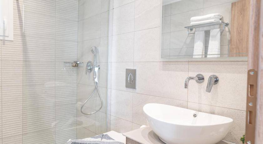 Photo of Bathroom in Iraklides