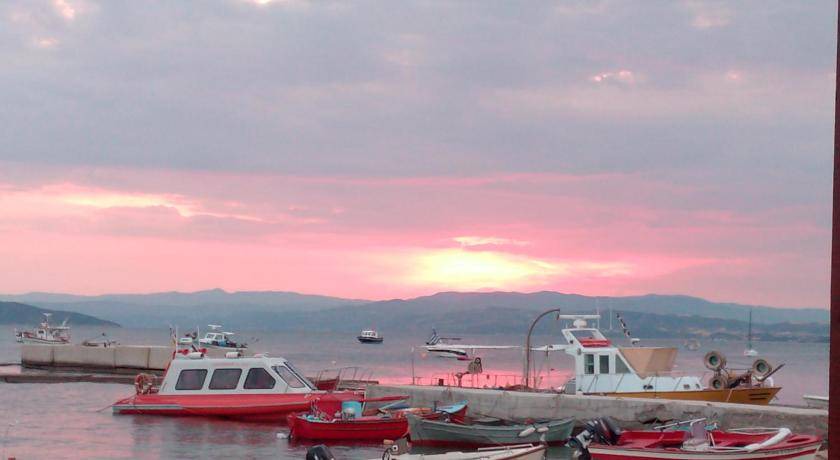 Photo of Others in Ouranoupoli