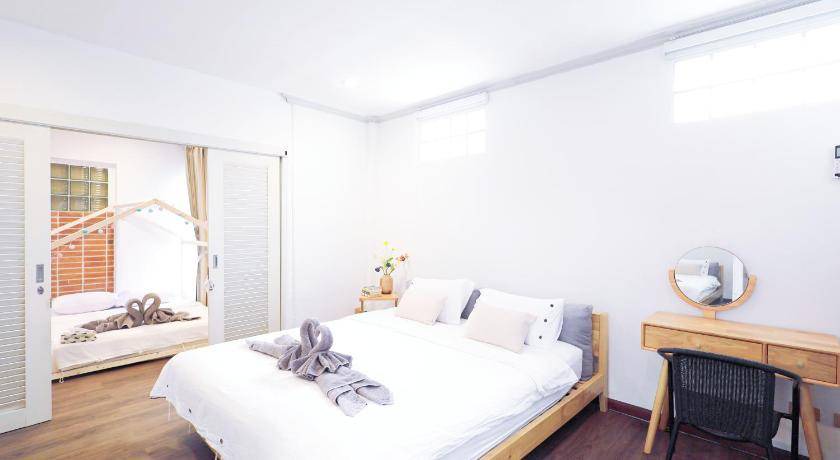 Photo of Bedroom in Ratchadaphisek