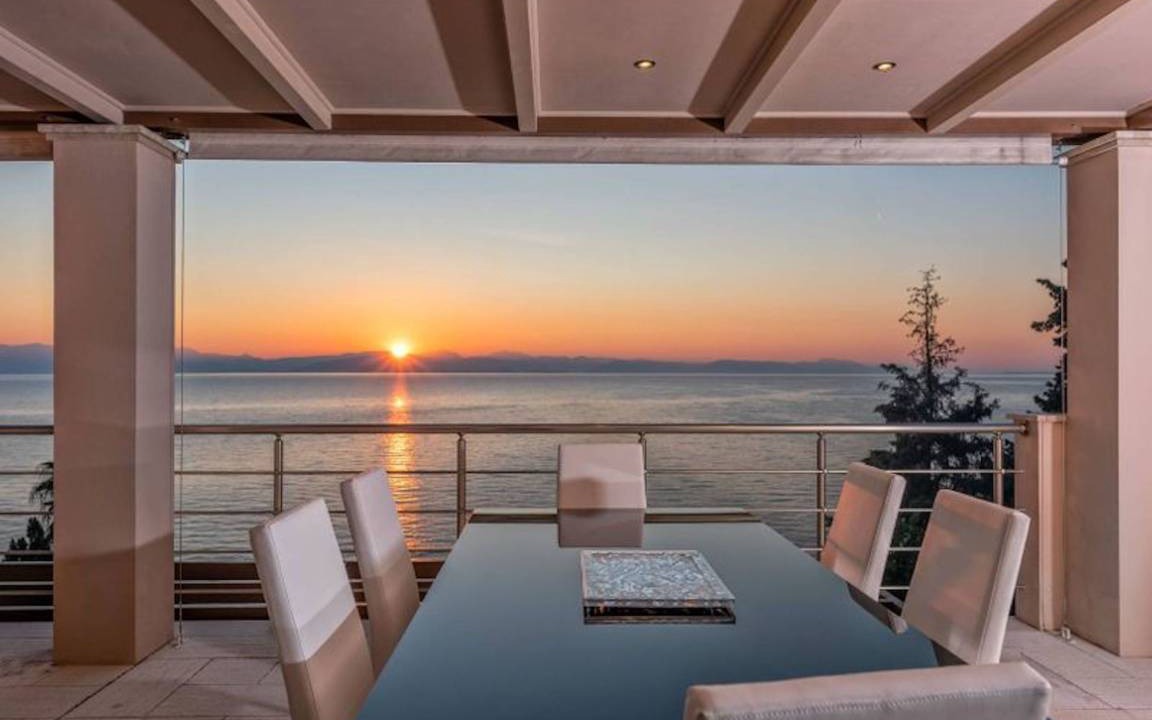 Photo of Patio Balcony in Perama