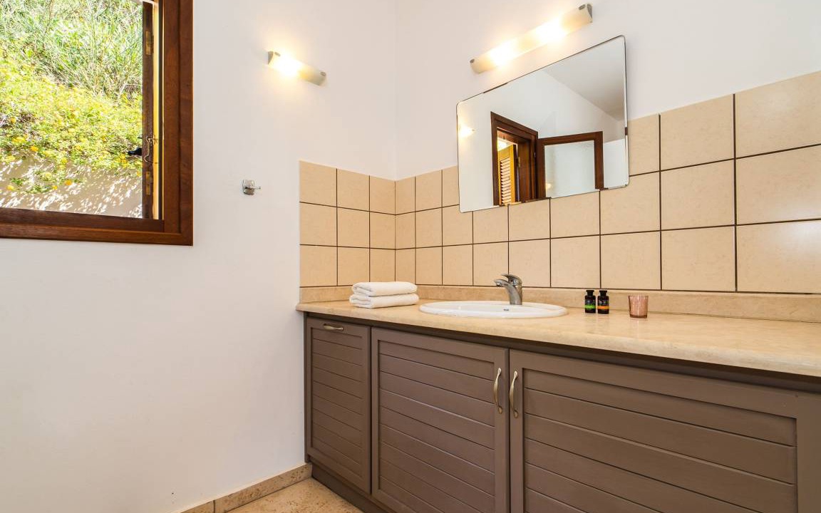 Photo of Bathroom in Stavros
