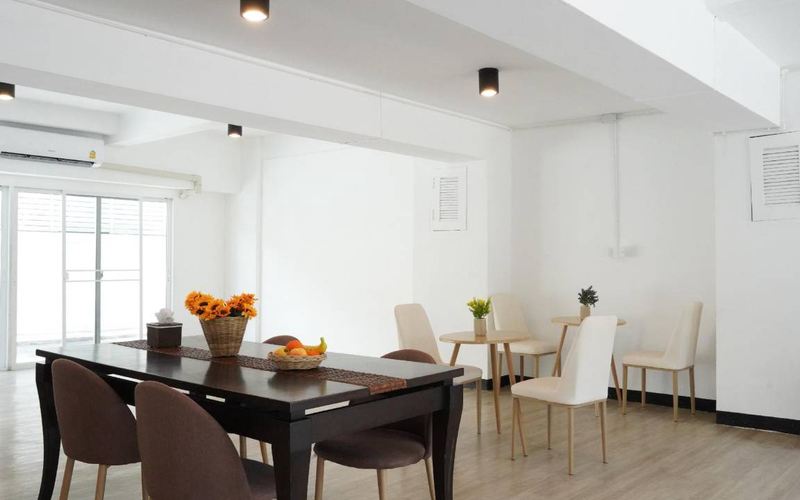 Photo of Livingroom in Lak Si