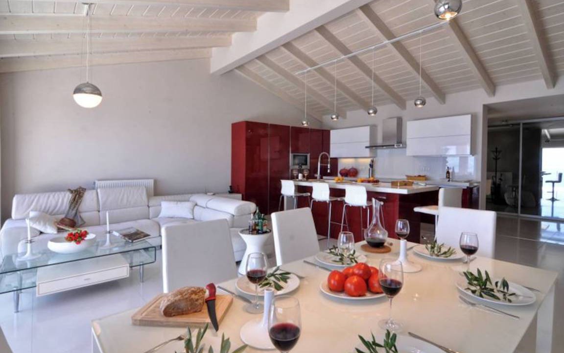 Photo of Livingroom in Perama