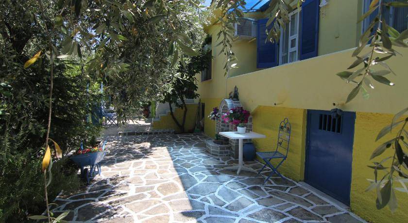 Photo of Others in Skala Kallirachis