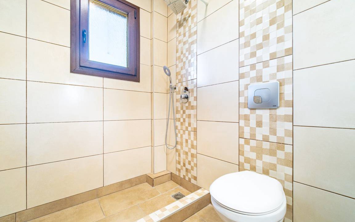 Photo of Bathroom in Agios Georgios Pagon