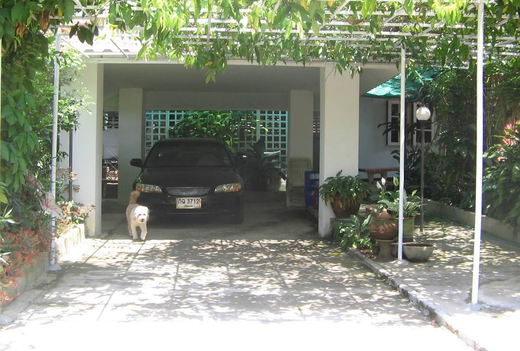 Photo of Others in Nang Lae