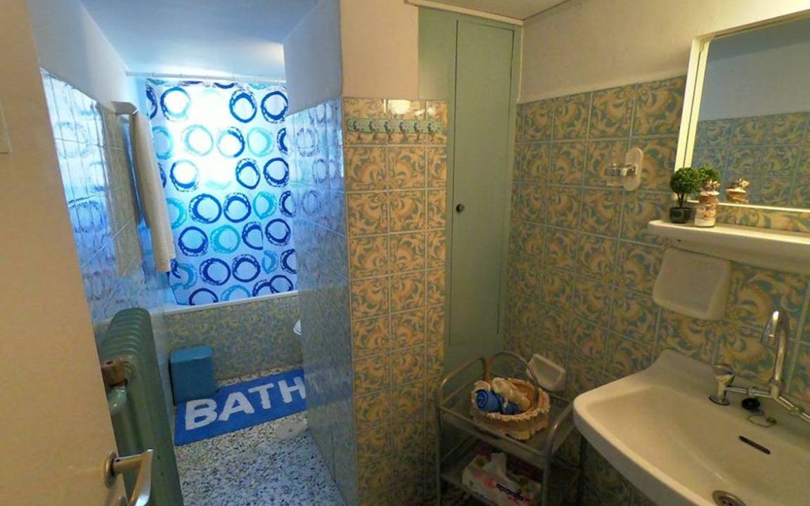 Photo of Bathroom in Athens