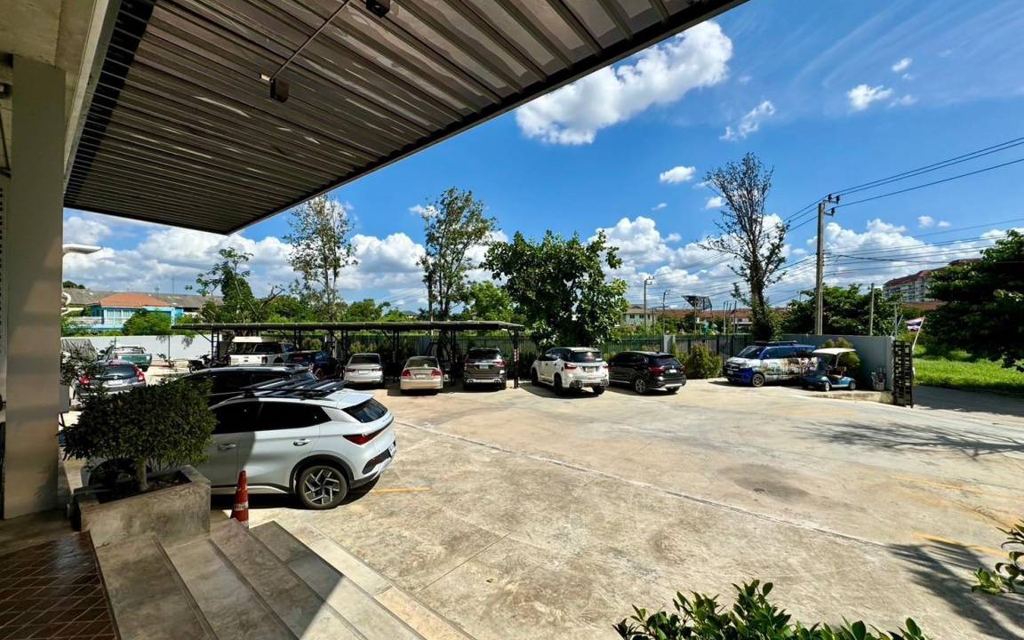 Photo of Others in Bang Rak Phatthana