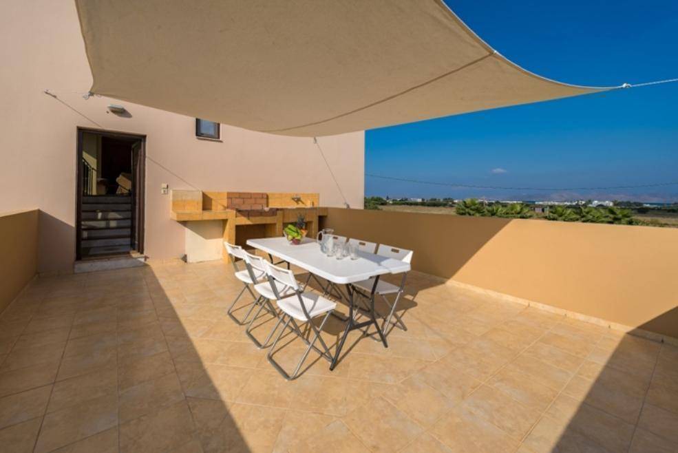 Photo of Patio Balcony in Tingaki