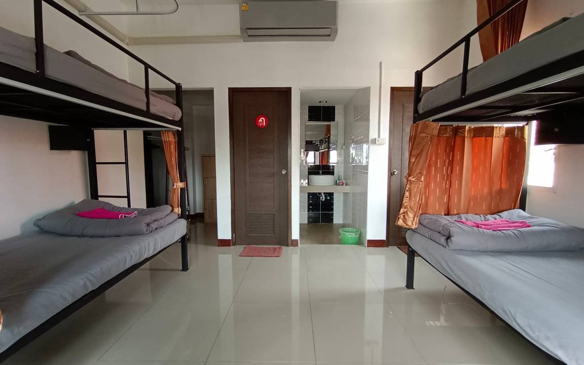 Photo of Bedroom in Wua Lai