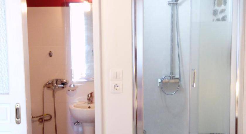Photo of Bathroom in Armenistis