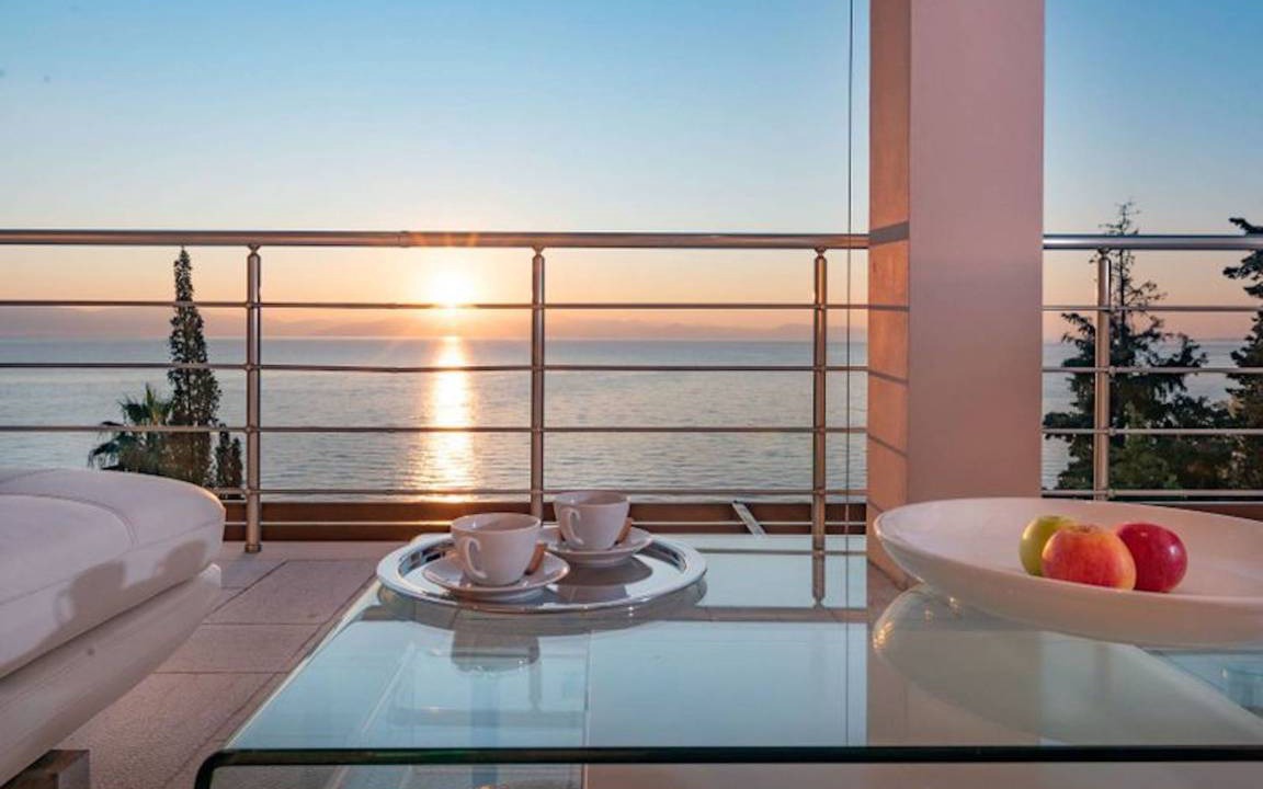 Photo of Patio Balcony in Perama