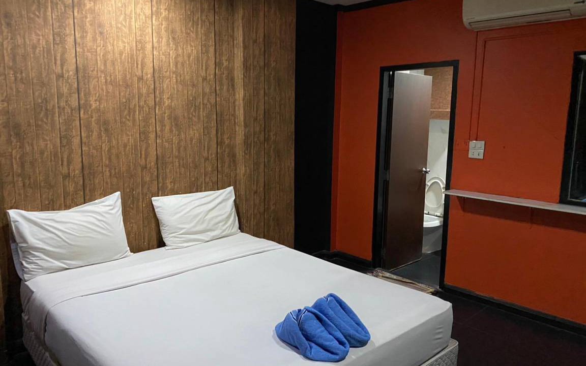 Photo of Bedroom in Phaya Thai