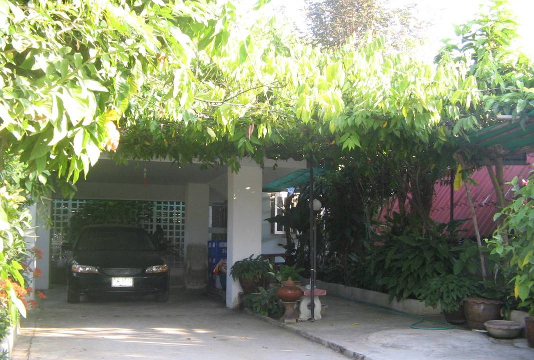 Photo of Others in Nang Lae