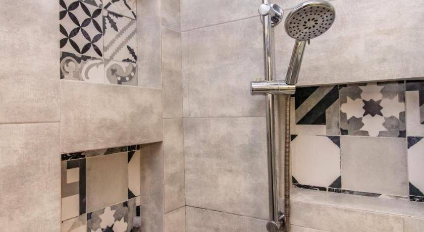 Photo of Bathroom in Kalloni Tinou