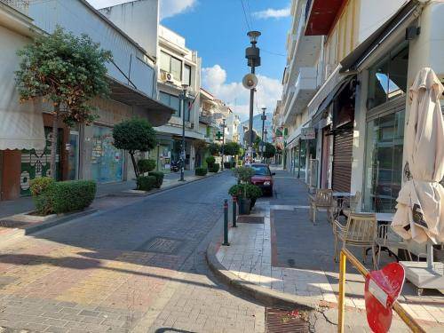 Photo of Others in Aigio