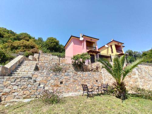 Photo of Buildings in Alonissos