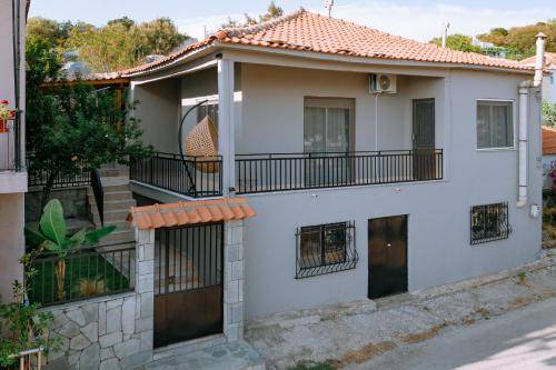 Photo of Buildings in Prinos