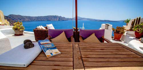 Photo of Others in Oia