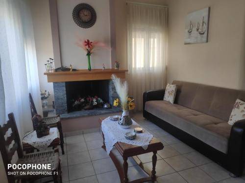 Photo of Livingroom in Kamena Vourla