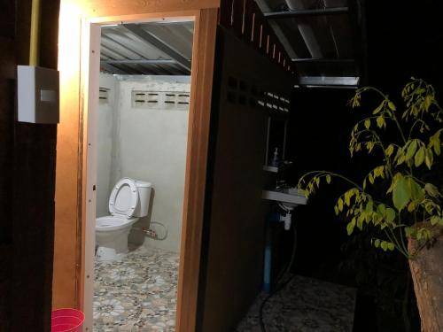Photo of Bathroom in Sing Buri