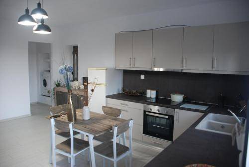 Photo of Kitchen in Sipiada