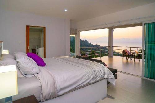 Photo of Bedroom in Haad Yao