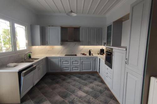 Photo of Kitchen in Lagopodo