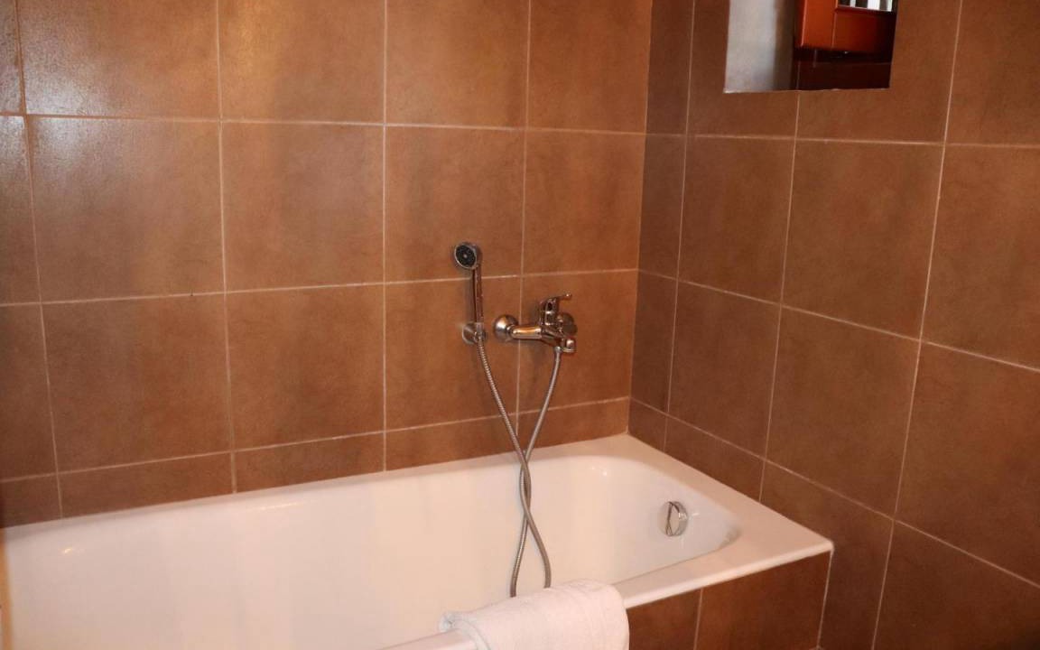 Photo of Bathroom in Skoutari