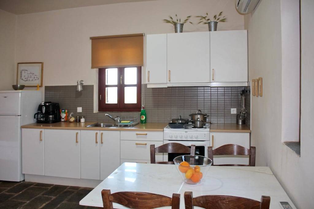 Photo of Kitchen in Skoutari