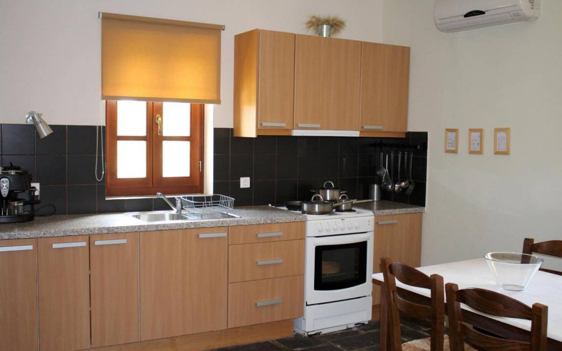 Photo of Kitchen in Skoutari