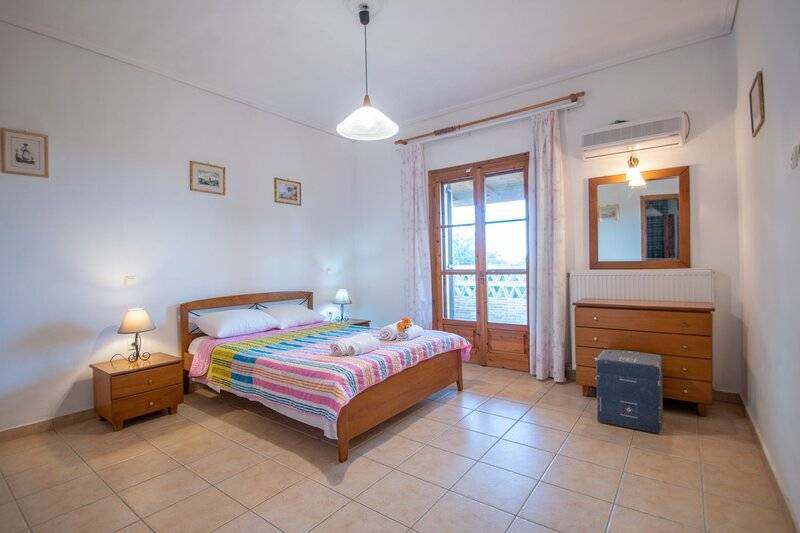 Photo of Bedroom in Ano Vasilikos