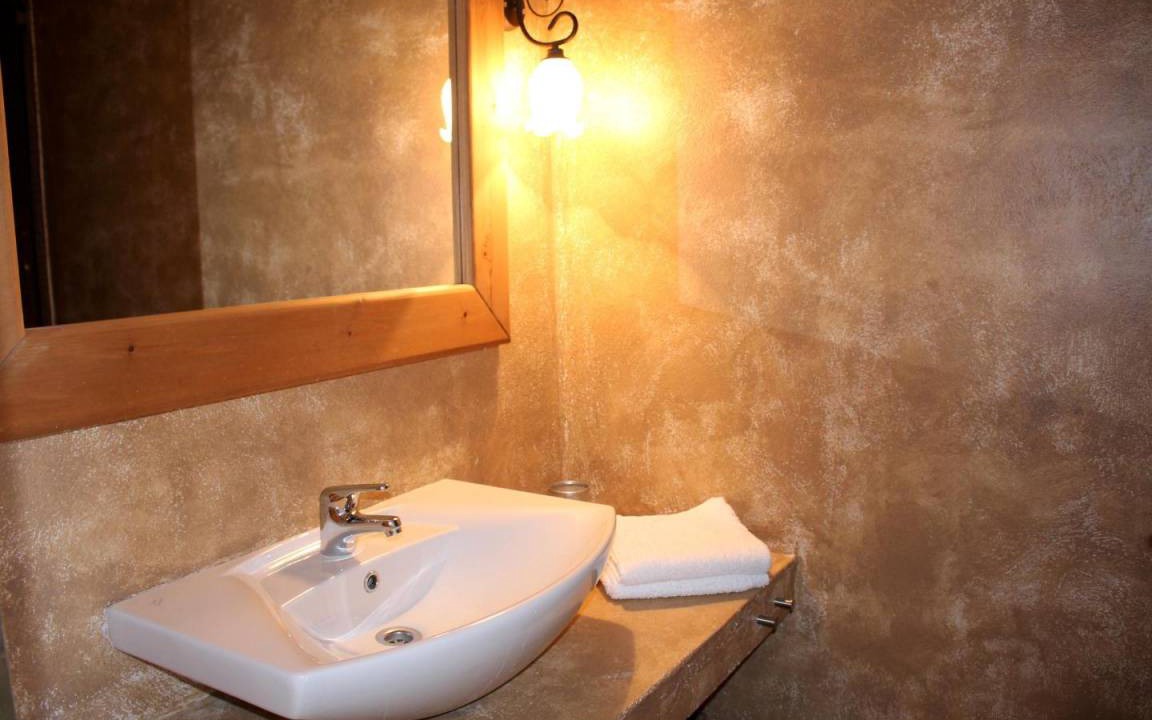Photo of Bathroom in Skoutari