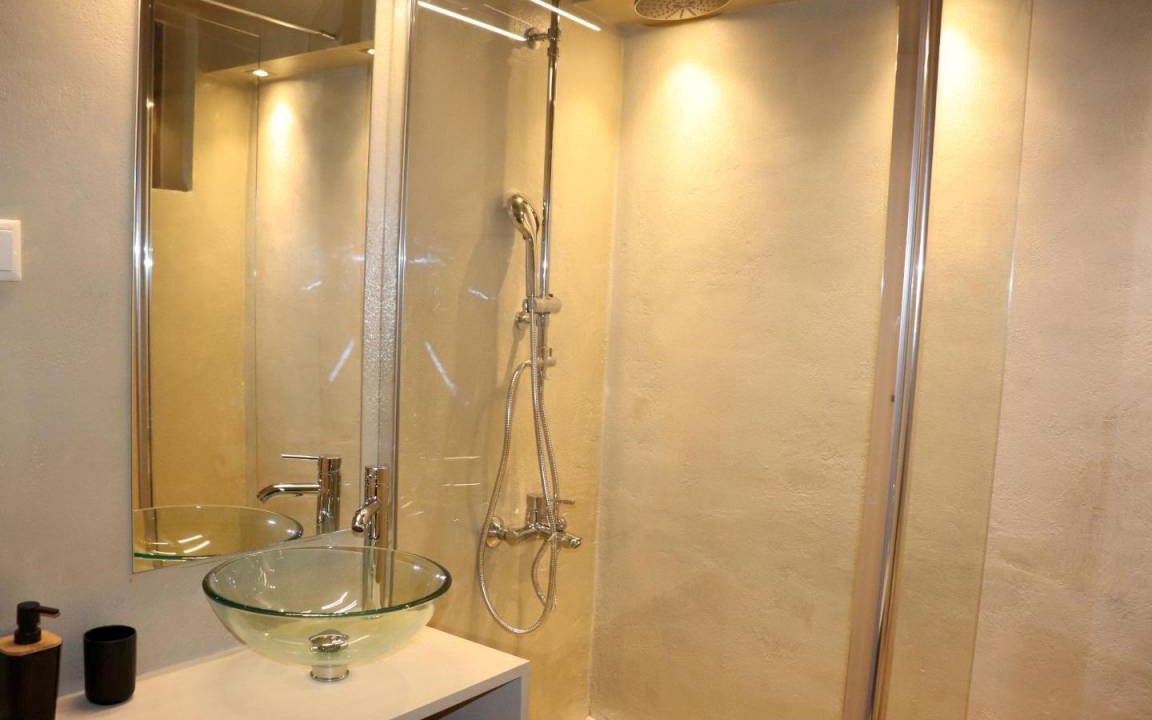 Photo of Bathroom in Skoutari