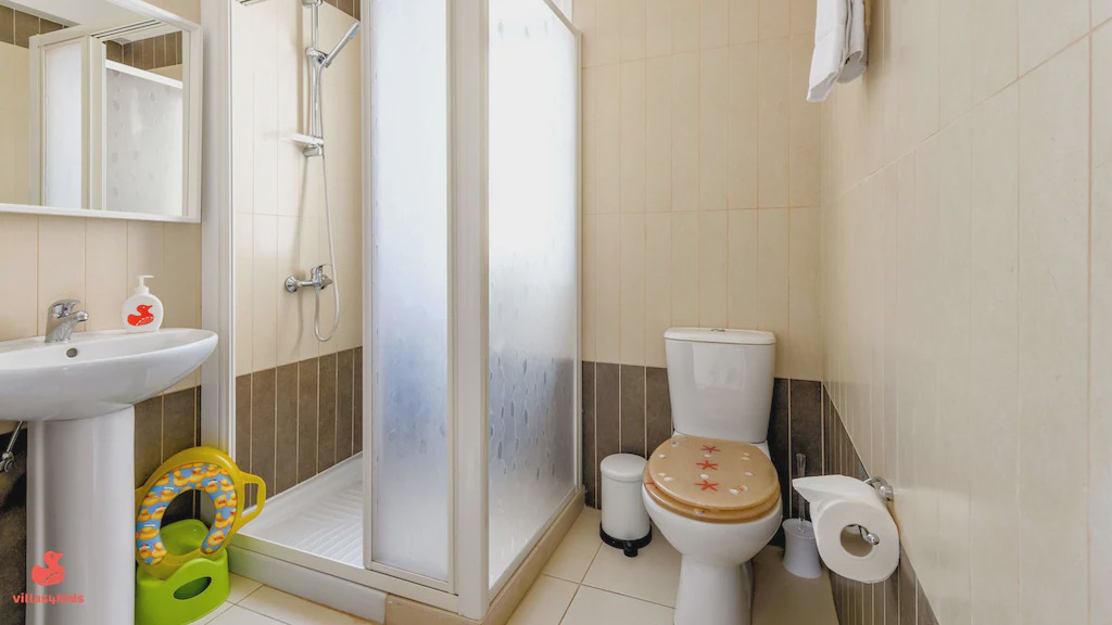 Photo of Bathroom in Kapparis