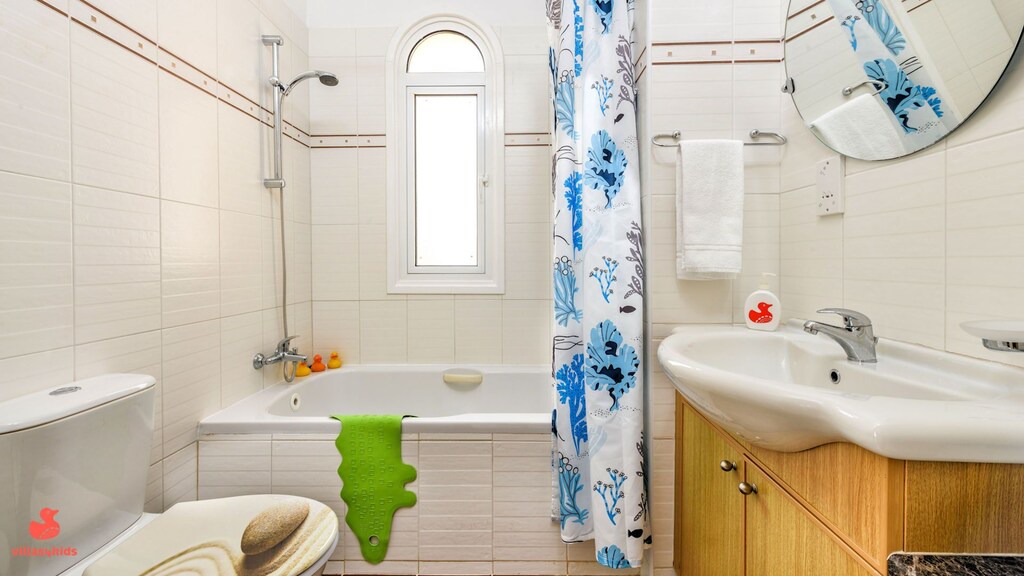 Photo of Bathroom in Kapparis