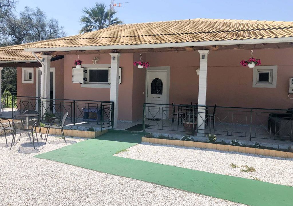 Photo of Buildings in Marathias