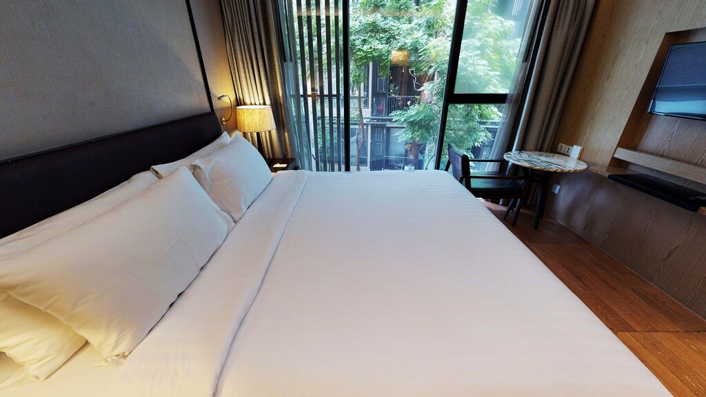Photo of Bedroom in Ploenchit