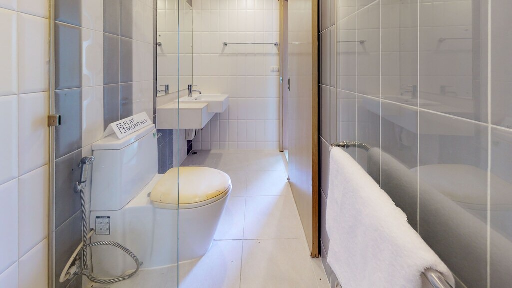 Photo of Bathroom in Makkasan