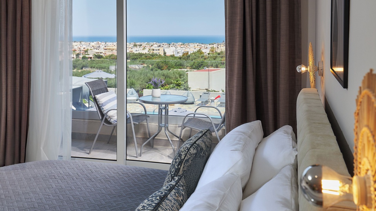 Photo of Bedroom in Malia