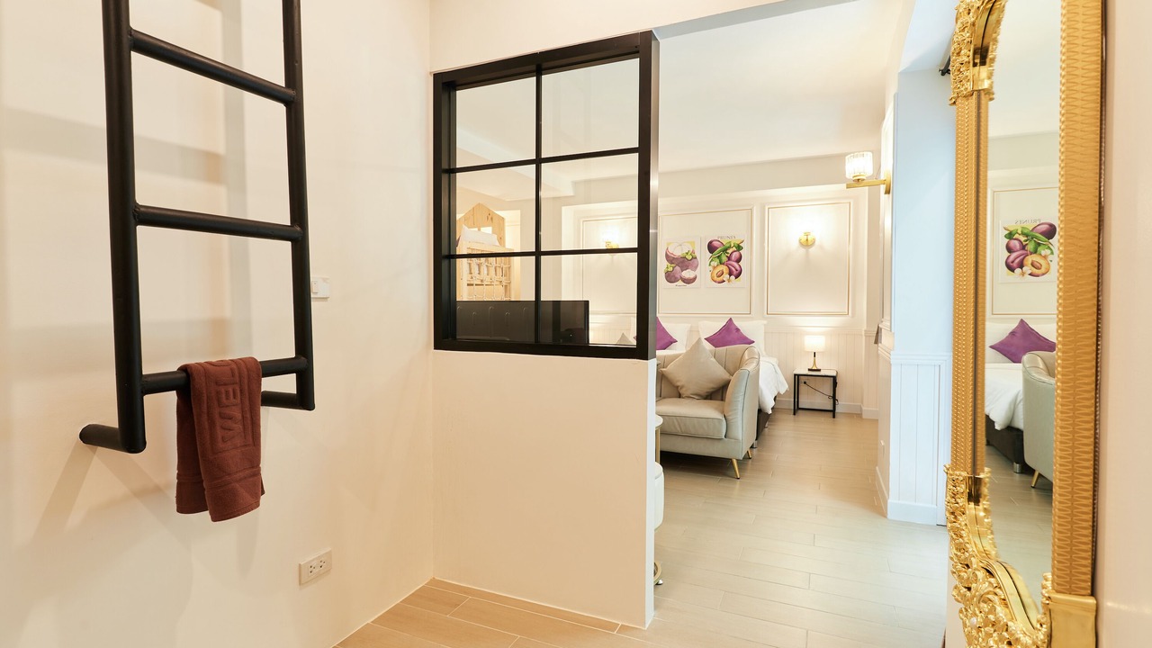 Photo of Bedroom in Pratunam