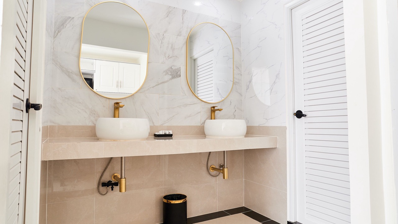 Photo of Bathroom in Pratunam