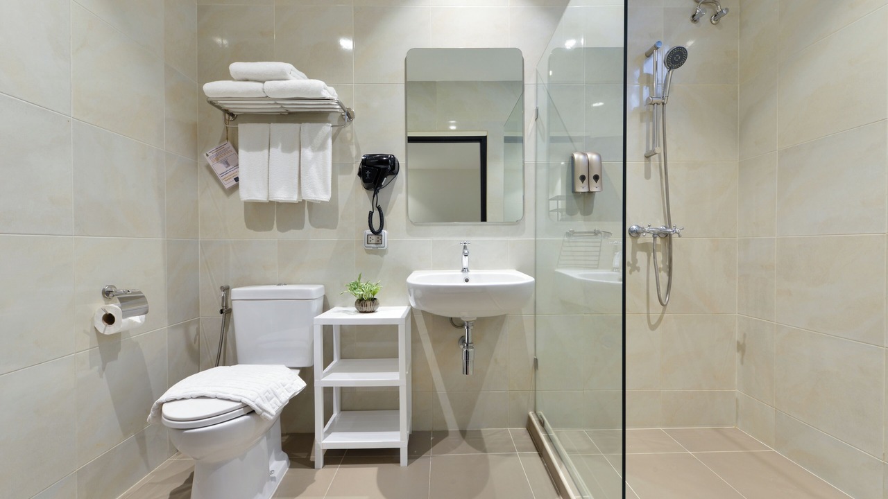 Photo of Bathroom in Pom Prap